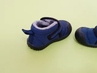 Botas de invierno para niño azul