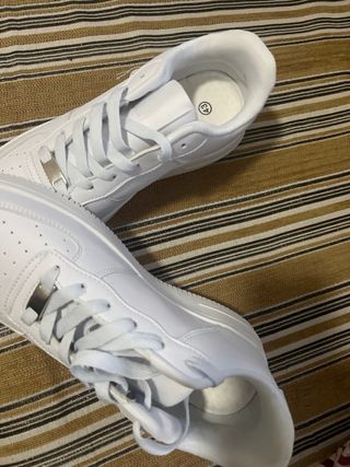 Zapatillas Blancas Talla 43