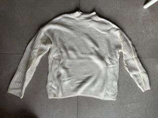 Jersey Pull&Bear cuello alto beige talla M