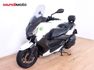 YAMAHA X-MAX 400