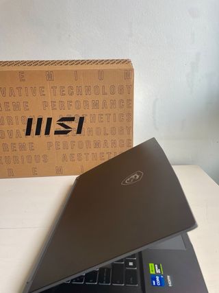 Portátil MSI Thin 15 B12UC-1839XES