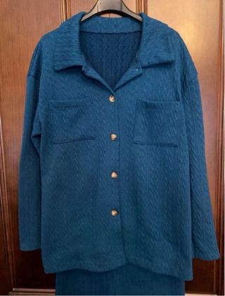 Set Rebeca e pantaloni in maglia blu petrolio