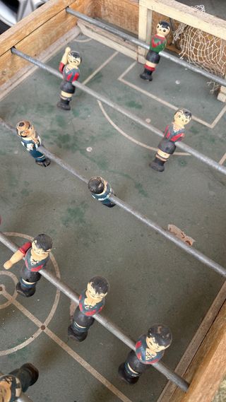 Futbolín antiguo plegable