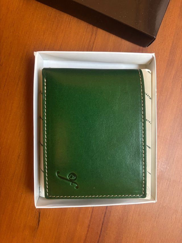 Cartera de piel verde para hombre