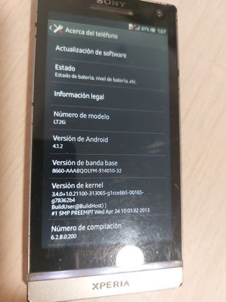 Teléfono Sony Xperia Negro/Plateado
