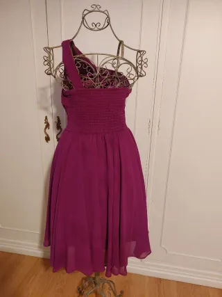 Vestido fiesta color berenjena  talla S (40)