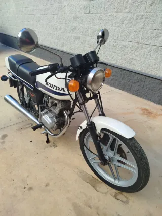 Honda CBX 125 6.400 km