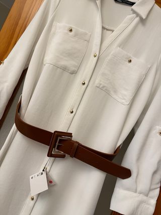 Vestido blanco Zara con cinturón