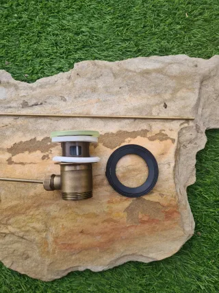 #12 Válvula desagüe latón lavabo con varilla