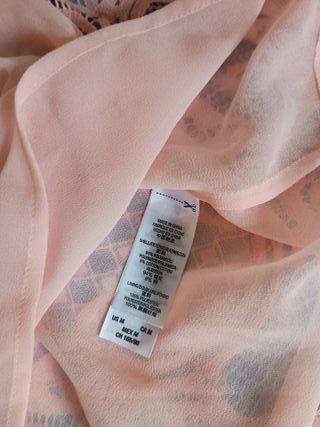 Camisa calada rosa Juicy Couture sin estrenar