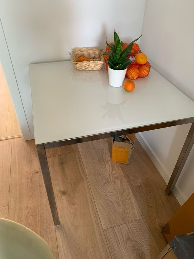 Mesa Comedor Cristal Cuadrada Plata