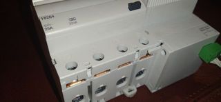 Schneider 18264 autorearme 