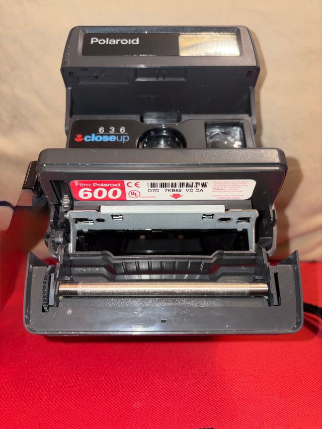 Polaroid 636 Close Up Fotocamera Istantanea