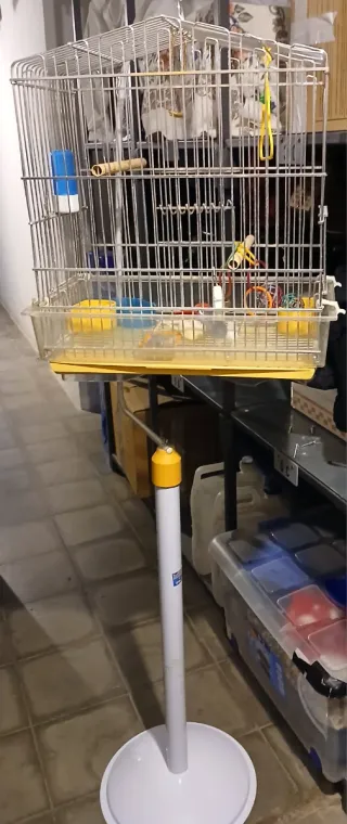Jaula grande para pájaros