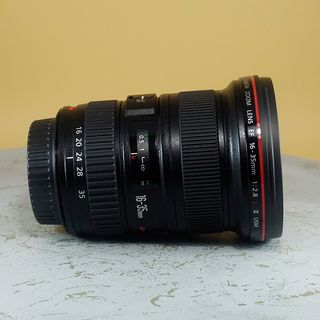 Canon EF 16-35mm f/2.8L II USM
