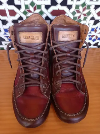Botines Pikolinos Marrón y Rojo