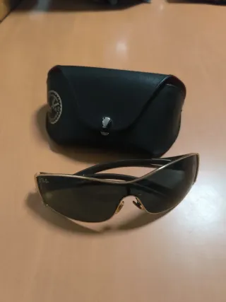 Gafas de Sol Ray-Ban Vintage Doradas Negras