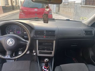 Volkswagen Golf 2001