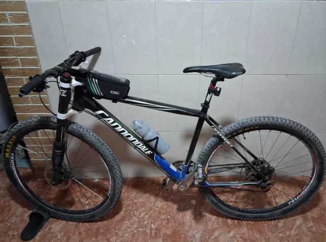 Bicicleta Cannondale Carbono