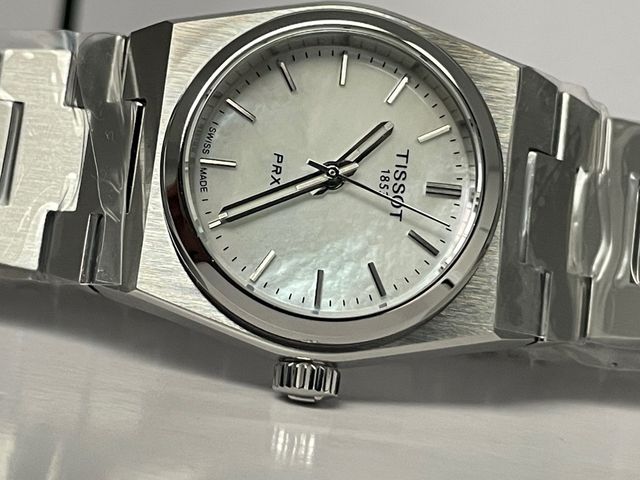Reloj Tissot PRX 25mm Nacar T137.010.11.111.00