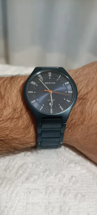 Reloj Bering Titanio Gris Oscuro