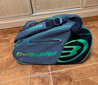 Paletero Bullpadel para 2 palas
