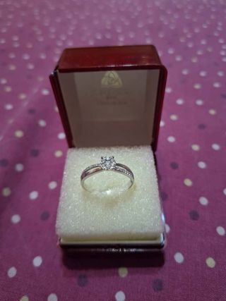 Anillo Joya & Diseño Corte Princesa