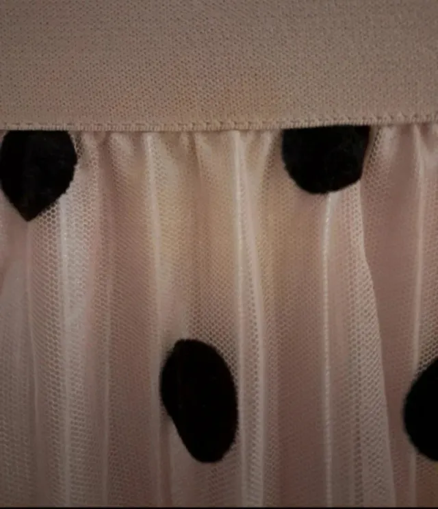 Falda larga tul rosa palo lunares negros