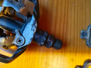 Pedales Shimano Automáticos 