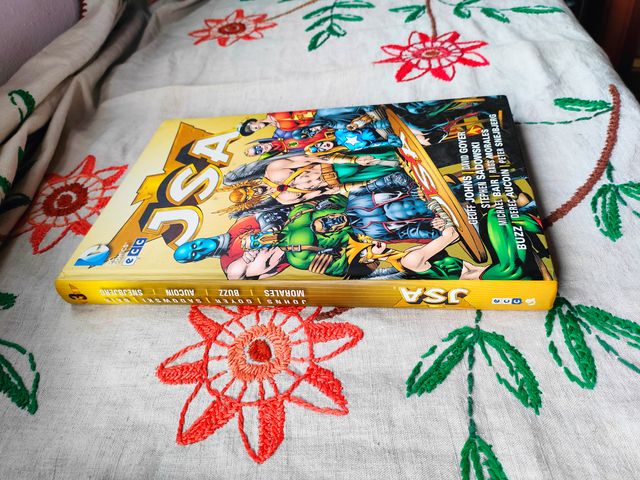 JSA. Número 3. Geoff Johns. ECC.