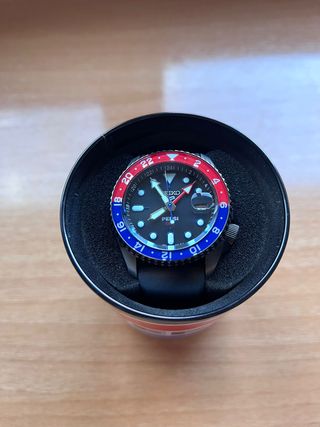 Reloj Seiko x Pepsi GMT "Edición limitada"