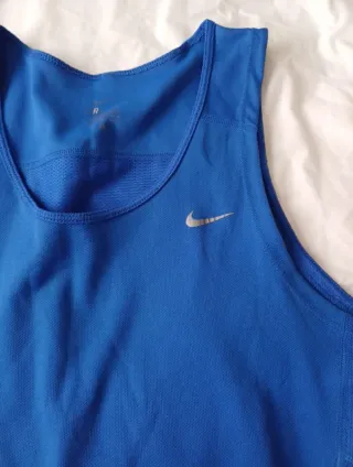 Camiseta Running Nike Dri-Fit Talla M