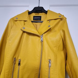Chaqueta Biker Mostaza Stradivarius Talla L