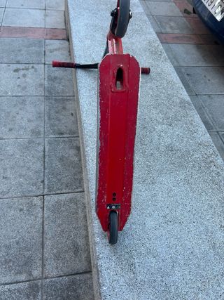 Patinete Bestial Wolf Rojo