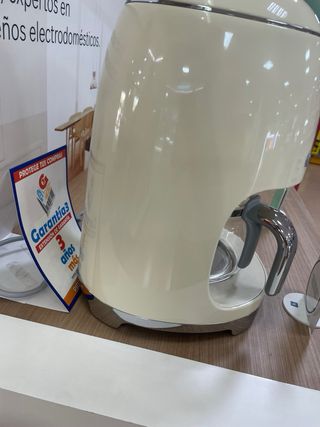 Cafetera Goteo SMEG Crema 1.4L