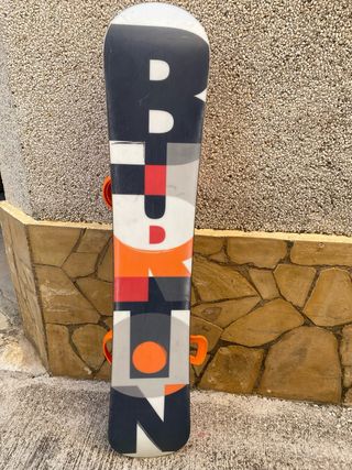 Tabla Snow Burton + Fijaciones y Botas