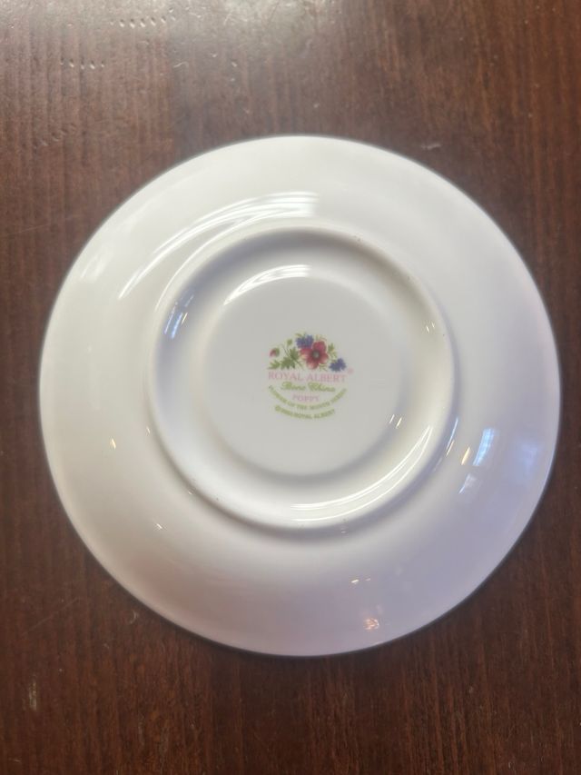 Tazza Royal Albert August