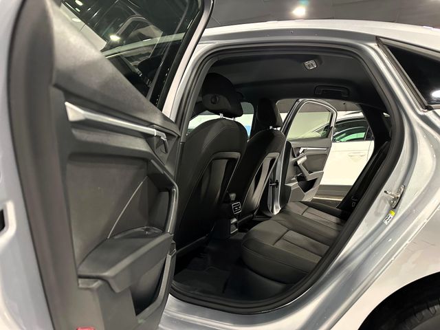 Audi A3 Sedan 30TDi 116cv 2021