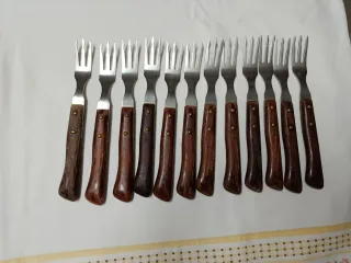 Juego de 12 Tenedores de Madera y acero inoxidable