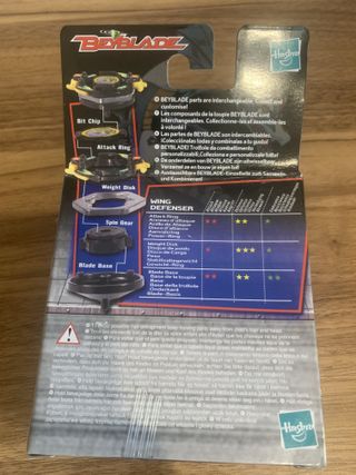 Beyblade Hasbro Wing Defenser #31 Vintage 2002 NEW