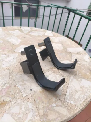 Ganchos J para rack o jaula.