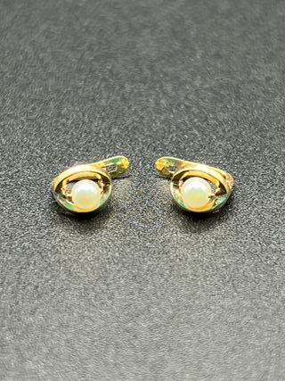 Pendientes Oro 18k Perlas 0.84 gr.