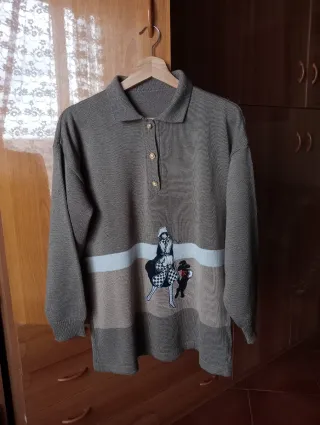 Pullover Vintage con Ricamo