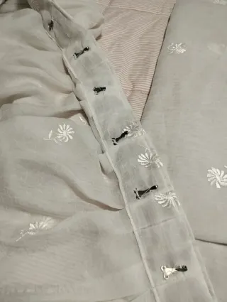 4 tende beige ricamate