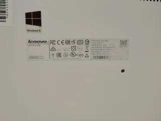 Portátil Lenovo Yoga Táctil