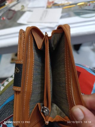 Cartera PRADEN'S Negra y Marrón