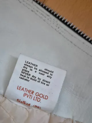 Cazadora LONDON Piel Blanca Cremalleras