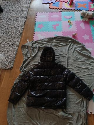 Chaqueta Moncler Negra Brillante