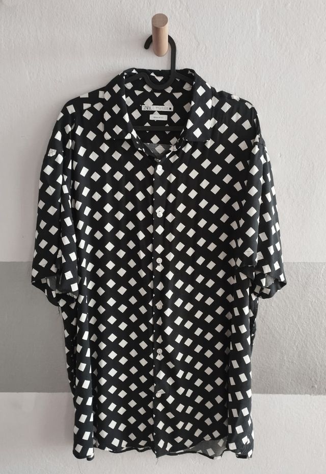 Camisa Zara Estampado Geométrico Talla XL