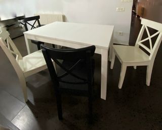 Conjunto IKEA 4 sillas+banco+mesa ext. de regalo